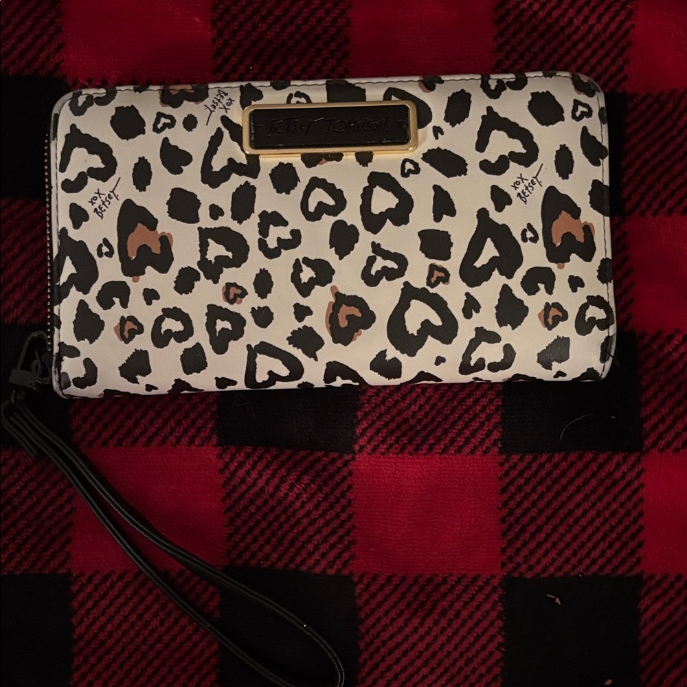 Betsy Johnson Leopard Print Wristlet Wallet